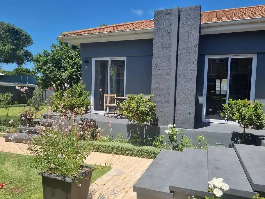 Studios On 2Nd - Studio 2 Port Elizabeth 0*,