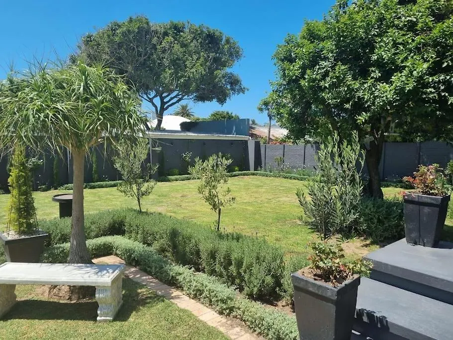 Studios On 2Nd - Studio 2 Πορτ Ελίζαμπεθ Διαμέρισμα